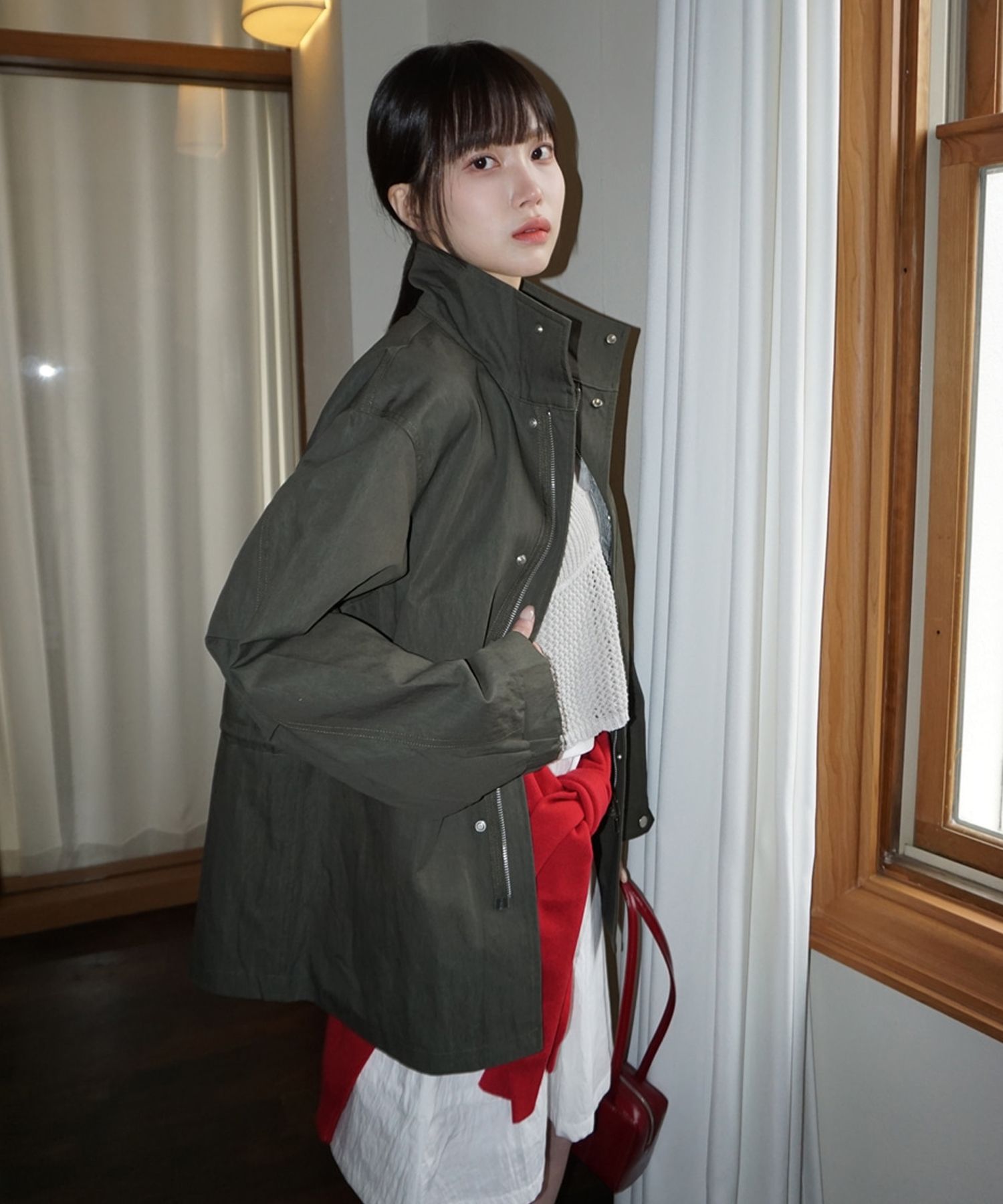 Stand High Neck Half Jacket