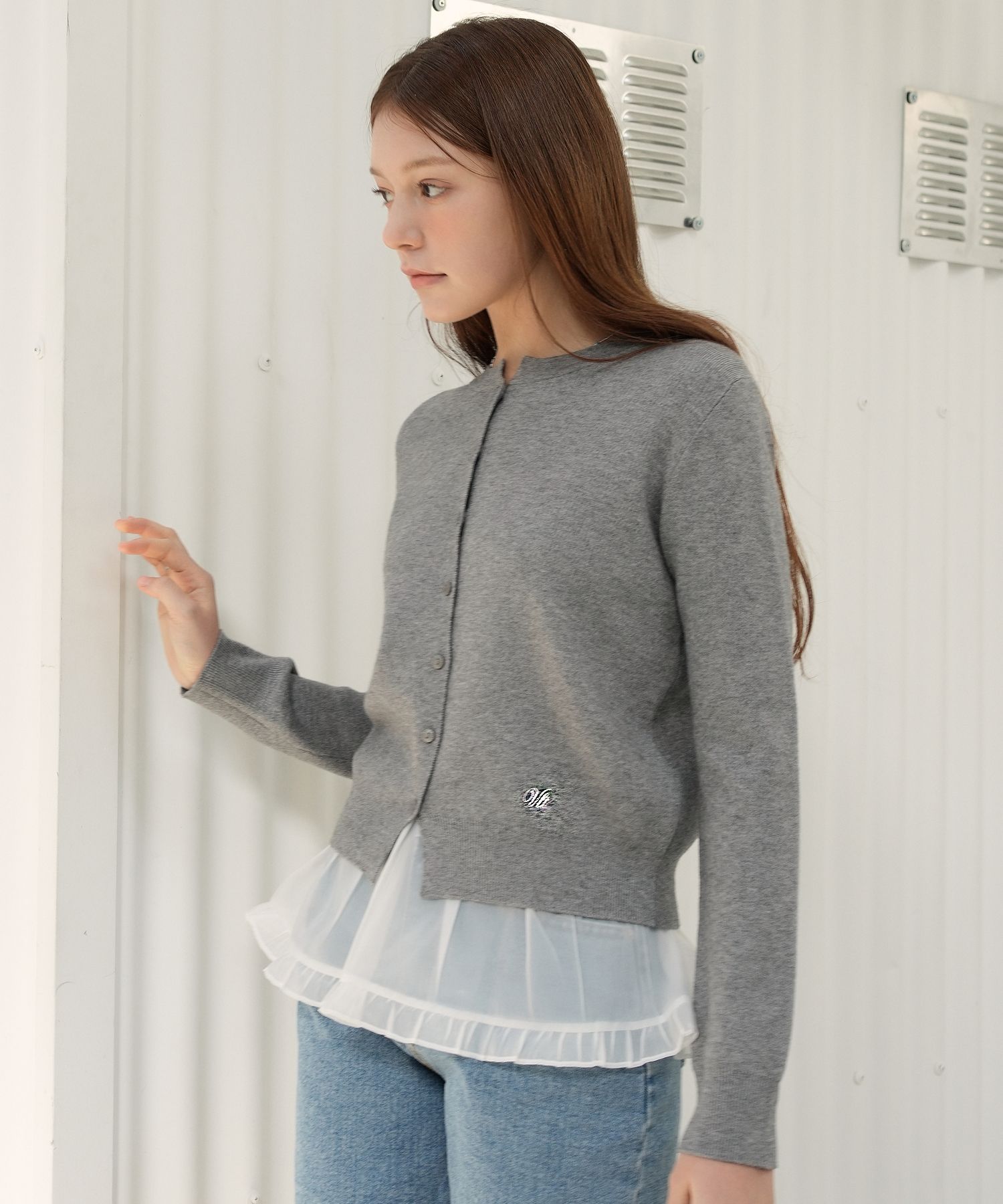 Round Neck Embroidery Basic Cardigan (Gray)