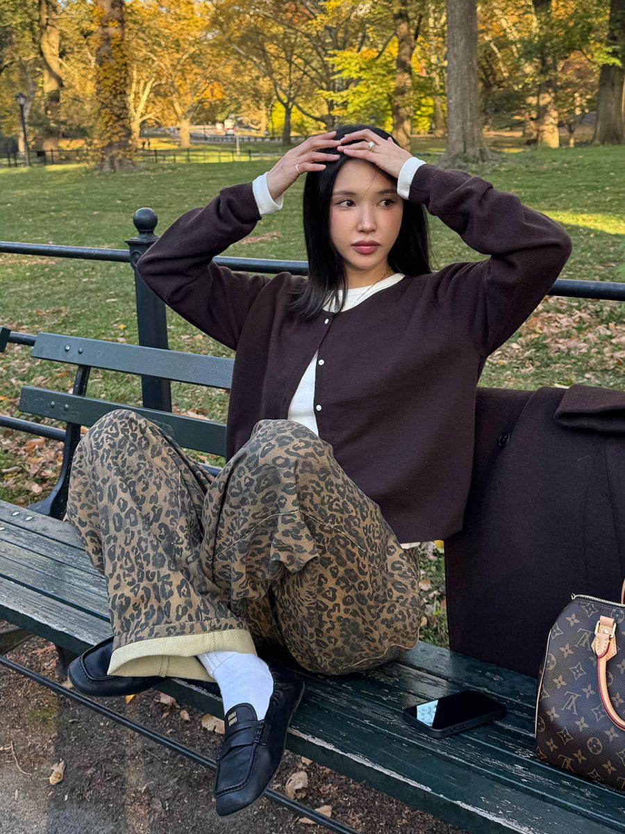 G CLASSIC LOOSE FIT CARDIGAN (DARK BROWN)